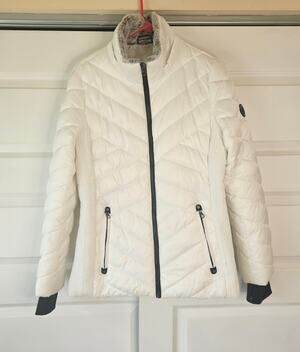 Nautica Winter White Chevron Puffer Coat Faux Fur Collar Size S